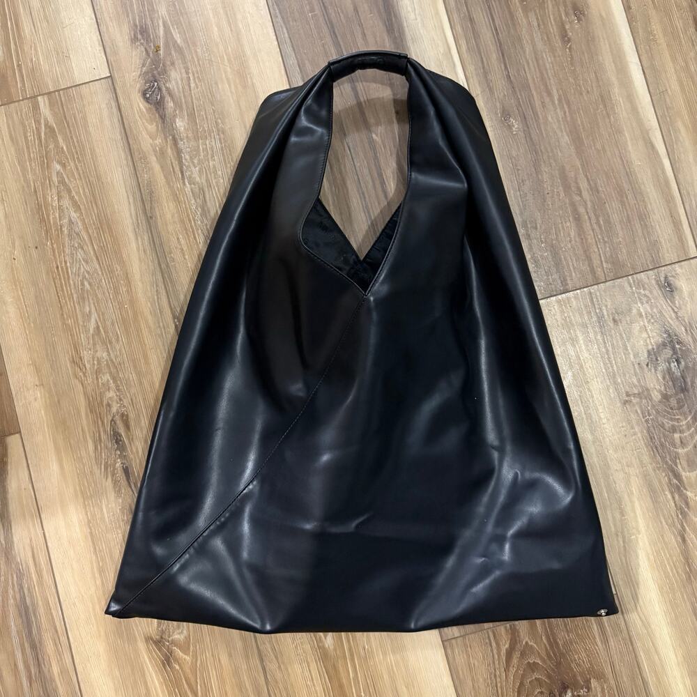 MM6 Maison Margiela - Classic Faux-Leather - XXL Tote Bag - Black - Used